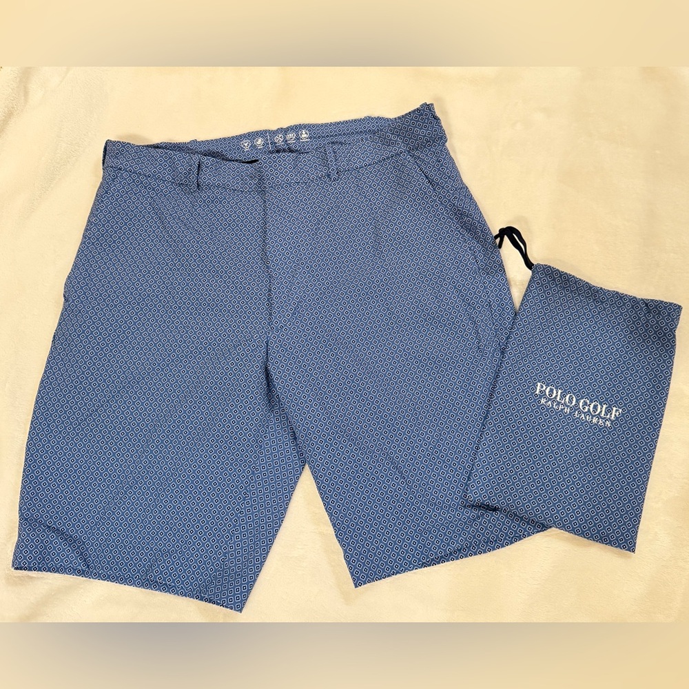 Polo Golf Ralph Lauren Men’s Shorts in Blue with a Geometric Pattern Size 34R